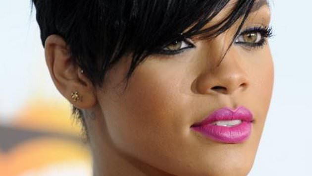  Rihanna?. ¿Tendrá gingivitis?